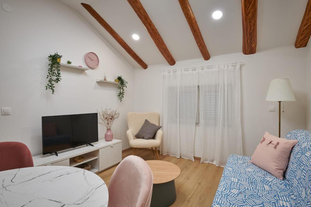 Apartments Maruna 察夫塔特 外观 照片